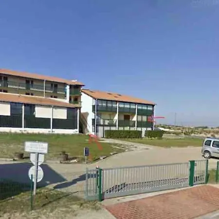 Location 1 A 4 Pers. Dans Front De Soulac-sur-Mer